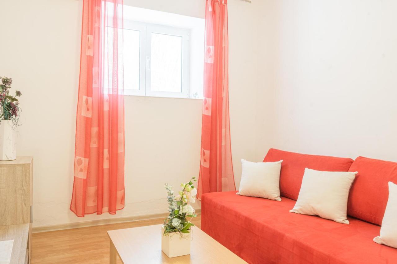 Apartment Coral Метайна Екстериор снимка