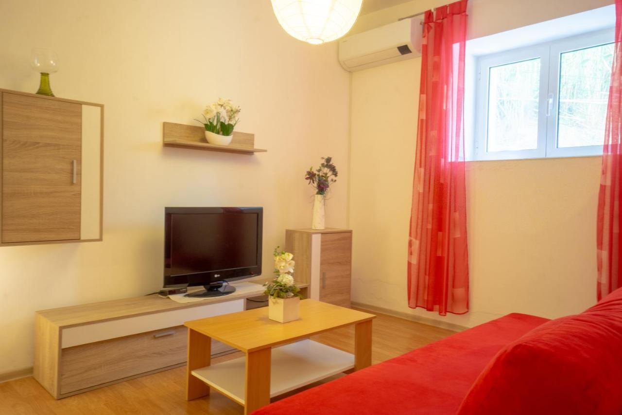 Apartment Coral Метайна Екстериор снимка
