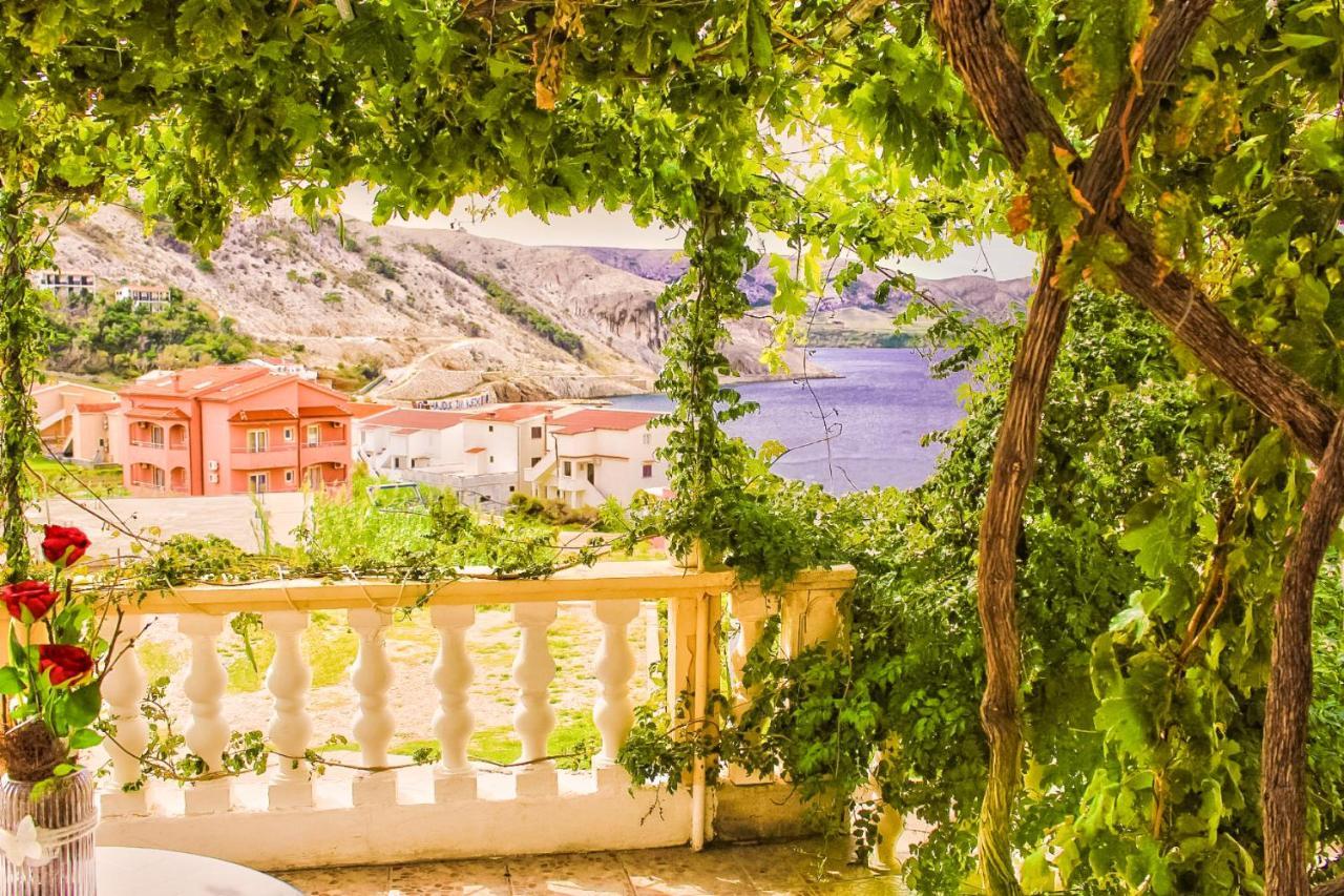 Apartment Coral Метайна Екстериор снимка