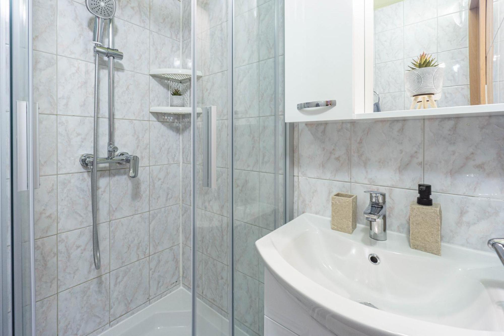 Apartment Coral Метайна Екстериор снимка